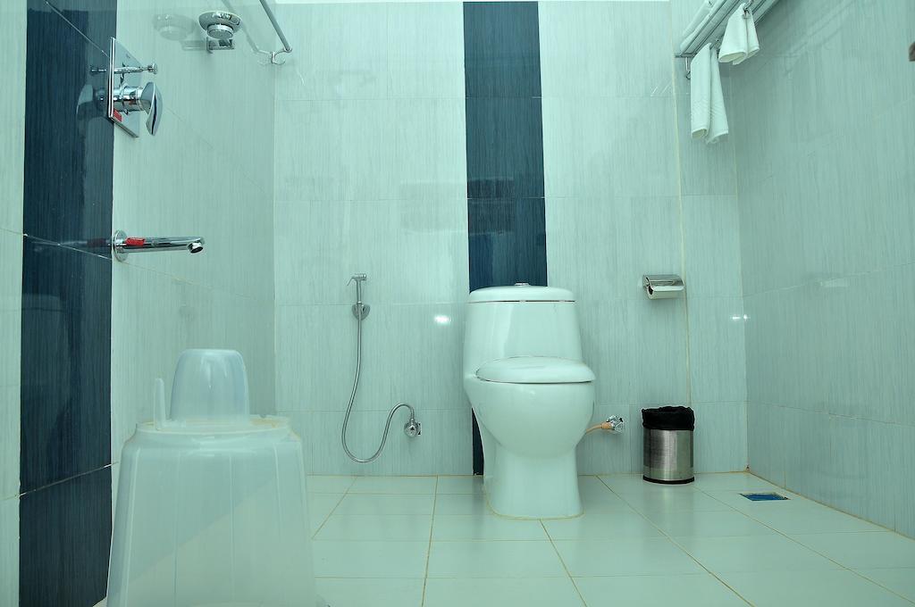 Holiday Hill Hotel & Suites Sultan Bathery Kamer foto